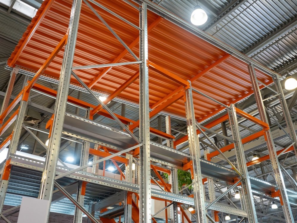warehouse mezzanine vendors, mezzanine floor, intermediate floor with mezzanine access stairs